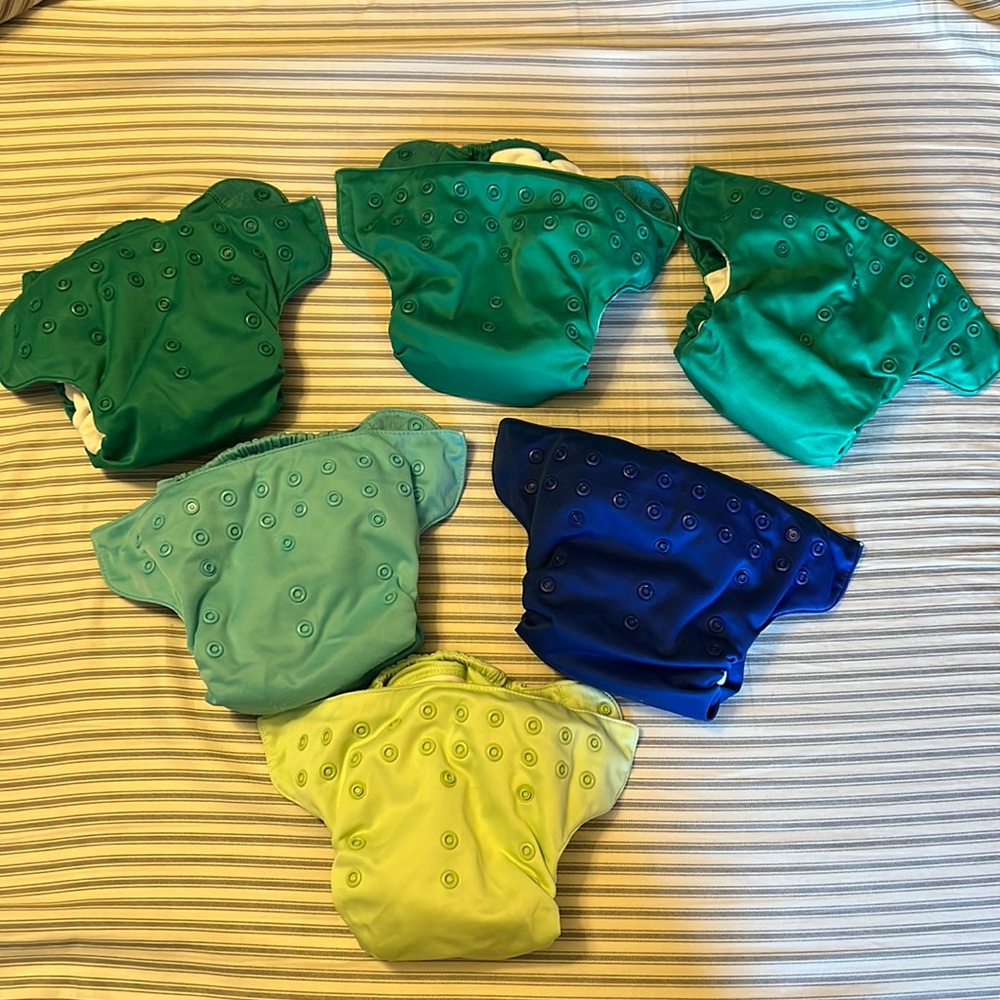 Bundle of 6 BumGenius Organic All-In-One Diapers